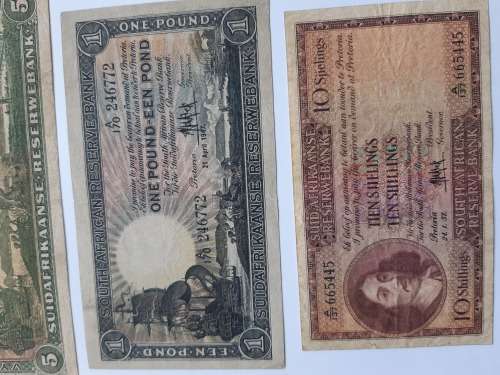 MH De Kock , South African various 1,5, 10 Poundand 10 Shillings  banknotes 1946-1957